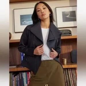 ADAY Up In The Air Jacket